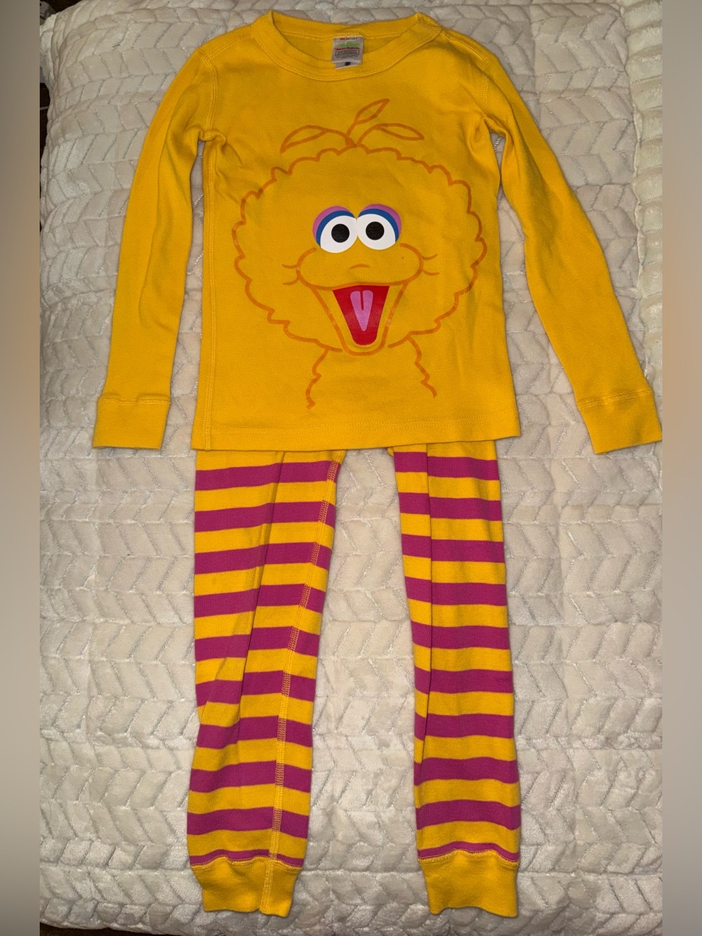Hanna Andersson Sesame Street Big Bird pajamas, size 4, EUC